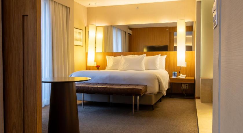Image of Suite with Spa Bath 8