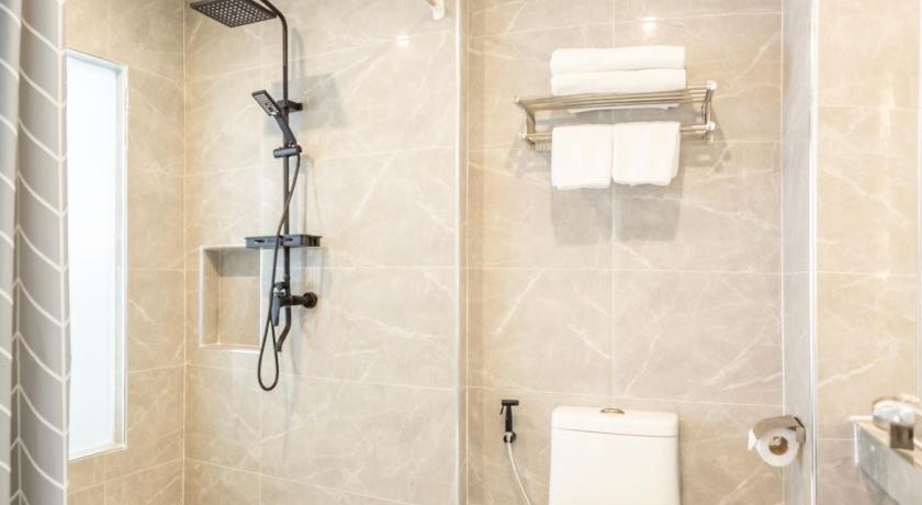 Image of Superior 17