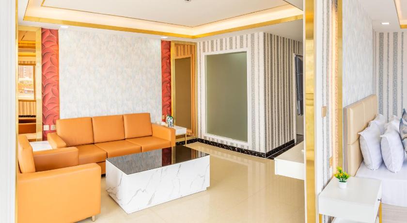 Image of Standard suite double or twin sea view 5