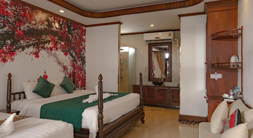 Image of Deluxe Triple Room 1