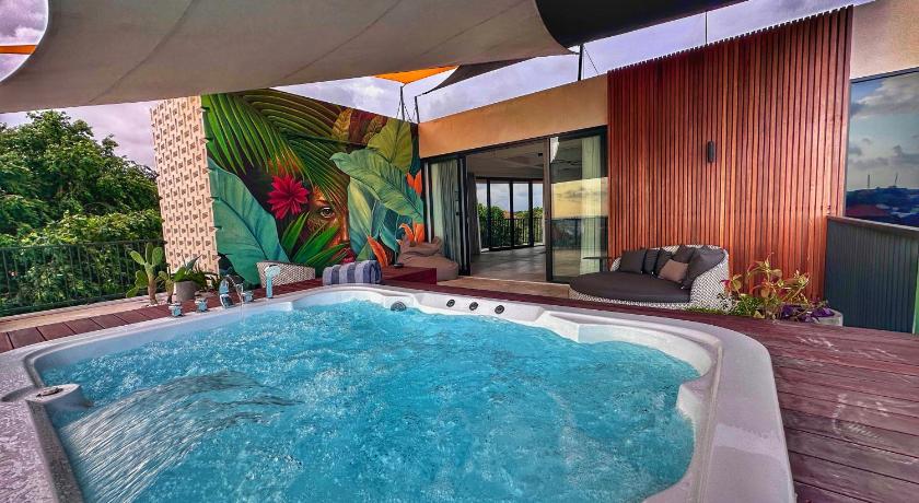 Onyx Beach Hotel - image 5