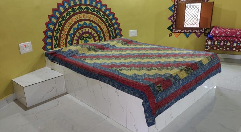 霍德卡 Rann Niwas Village Stay 2星级 酒店 泳池