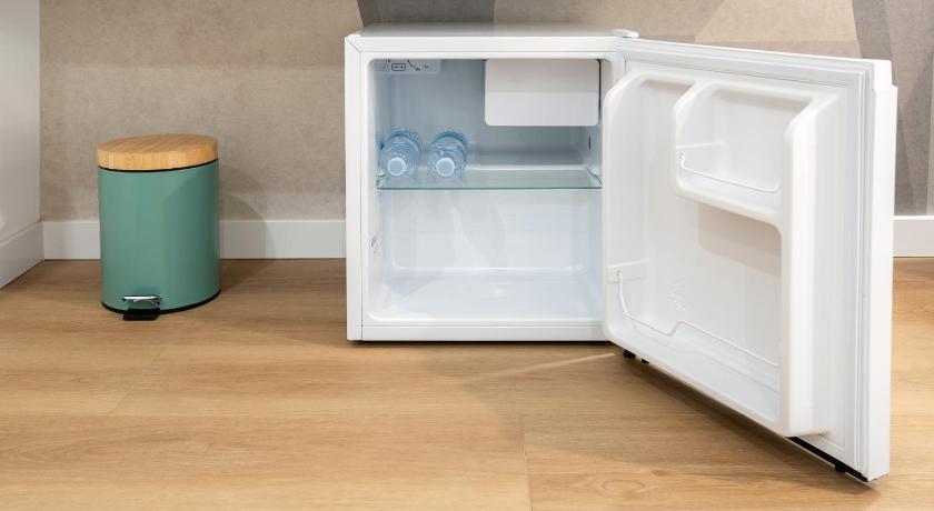 ローマ Venus Allbnb 4つ星 ホテル レストラン