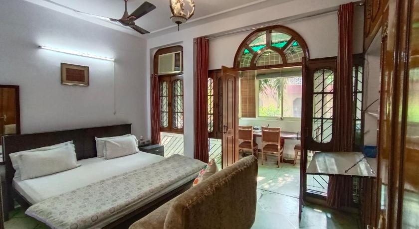 Deluxe room only