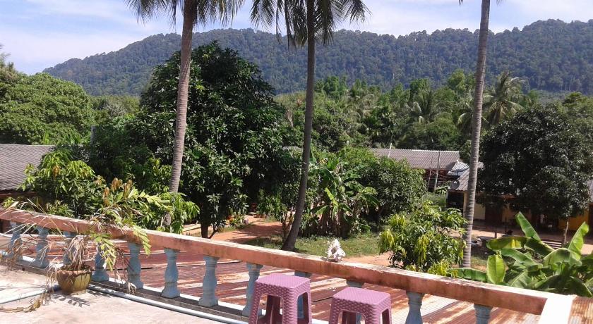 Lanta Orange House - image 3
