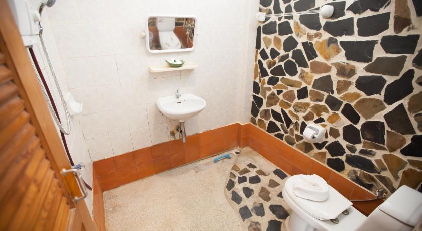 Image of Standard Beach 12