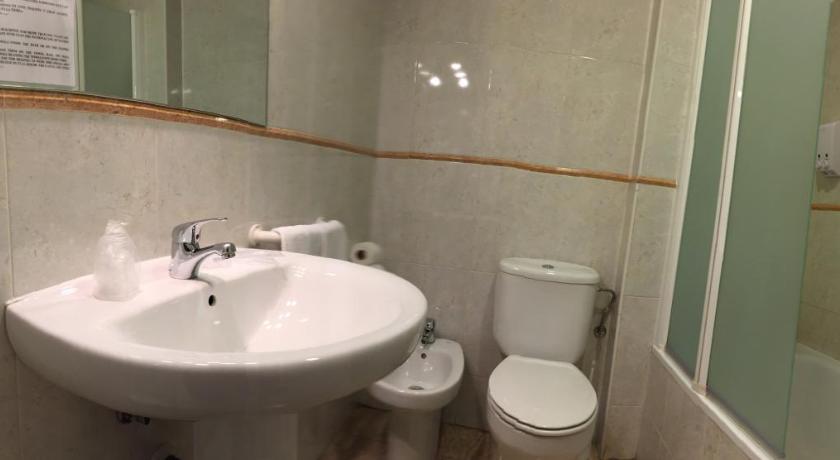 Immagine di Camera Matrimoniale (Double Room) 16