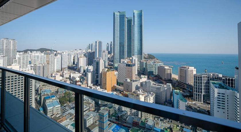 Busan D.OV Haeundae Hotel  3-Star Hotel exterior