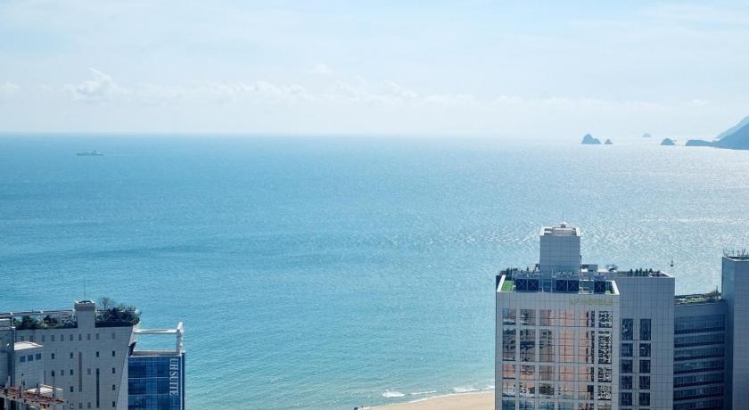 Busan D.OV Haeundae Hotel  3-Star Hotel exterior