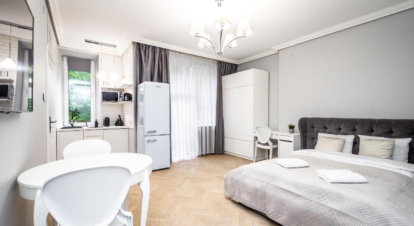 RentPlanet - Studio Krasinskiego