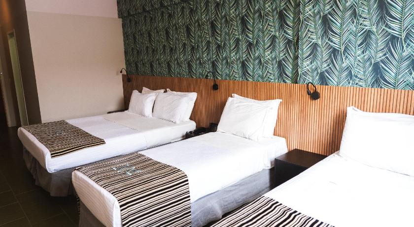 Image of Standard Suite 11