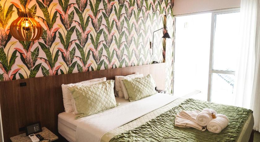 Image of Suite with Hot Tub 0
