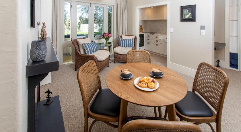 Image of Two Bedroom Suite 5