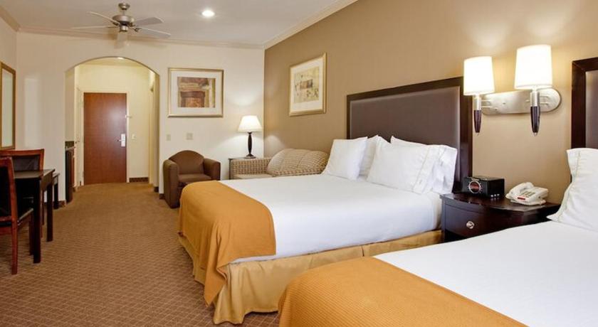 ラ・ポート (TX) ASPEN GRAND HOTEL LaPorte 4つ星 宿泊施設 眺望