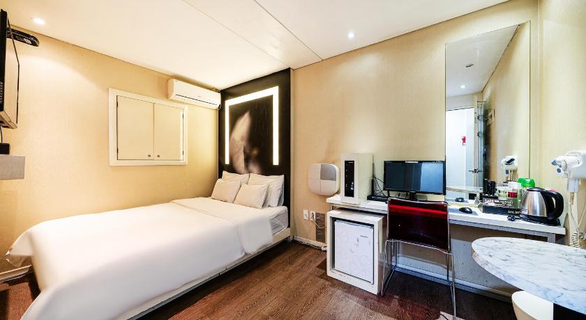 서울 태릉 INN (Taereung INN) 호텔 스위트룸