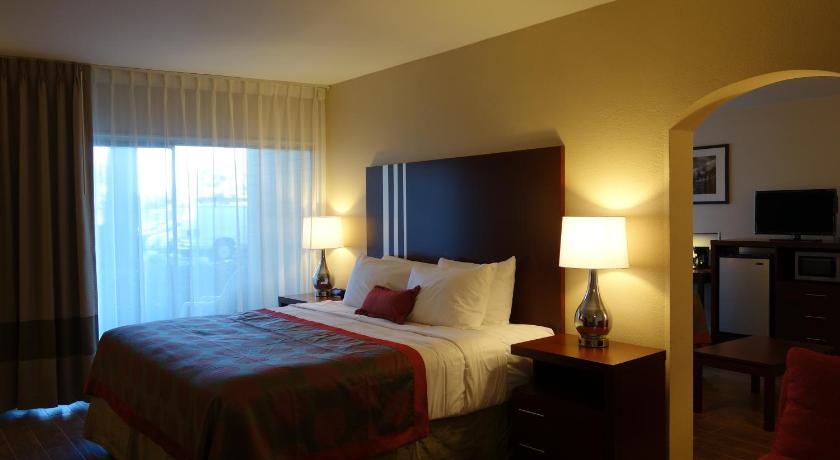 Ramada by Wyndham Sacramento