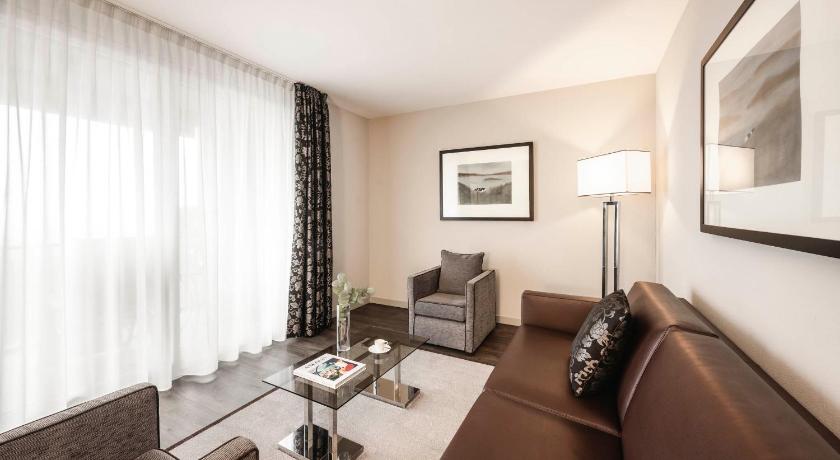 Image of Two-Bedroom Suite with Lake View 1