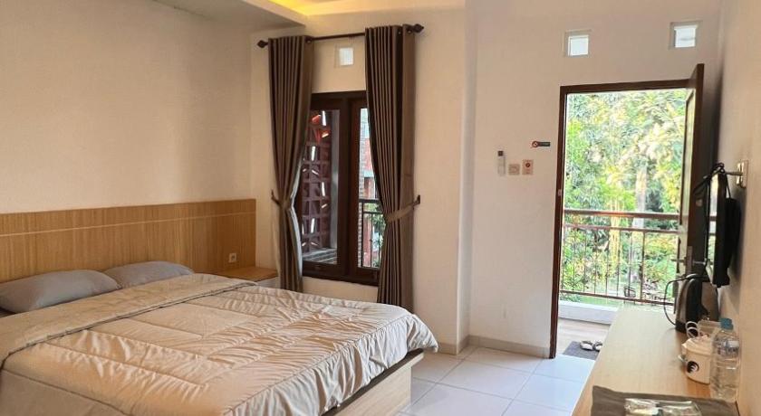 Homestay Joglo Seruni Syariah - image 14