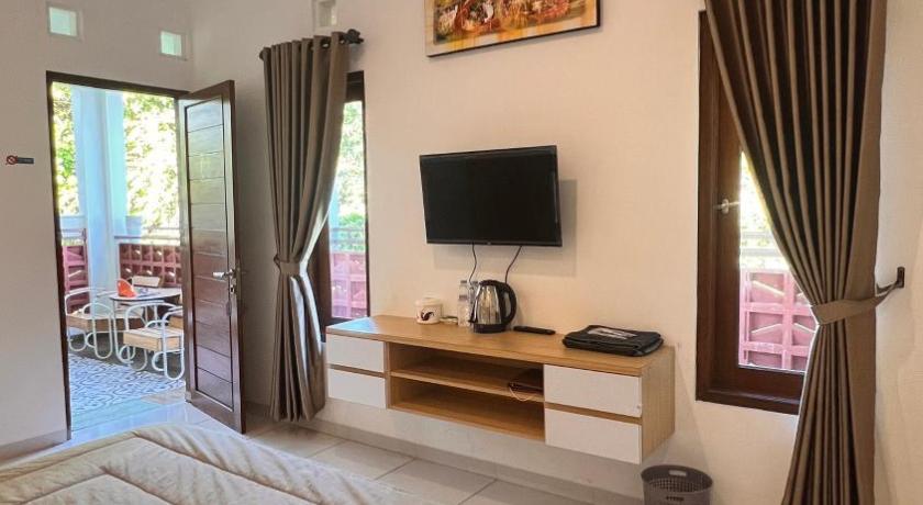 Homestay Joglo Seruni Syariah - image 10
