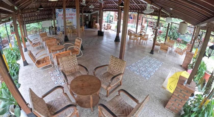 Homestay Joglo Seruni Syariah - image 5
