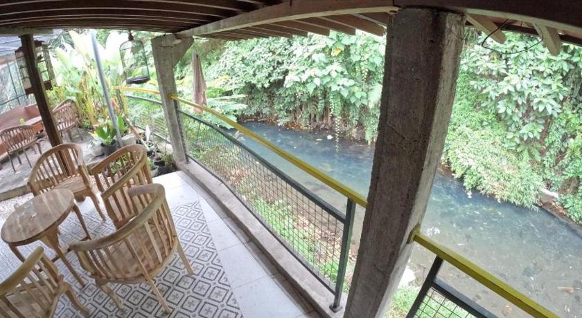 Homestay Joglo Seruni Syariah - image 16