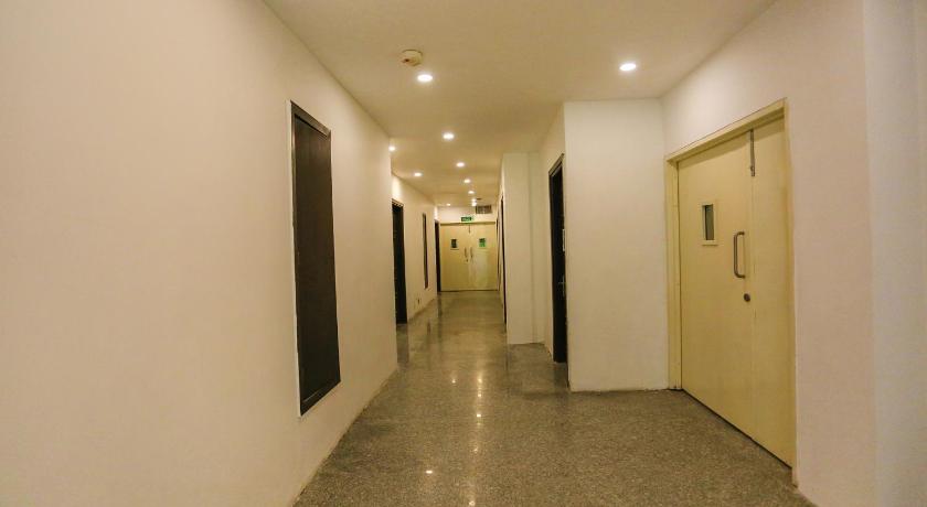 FabHotel Moro Paschim Vihar – New Delhi, NY