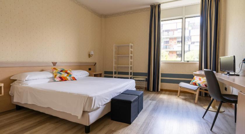 ローマ Hotel Torre Di Pratolungo 3つ星 ホテル スイート