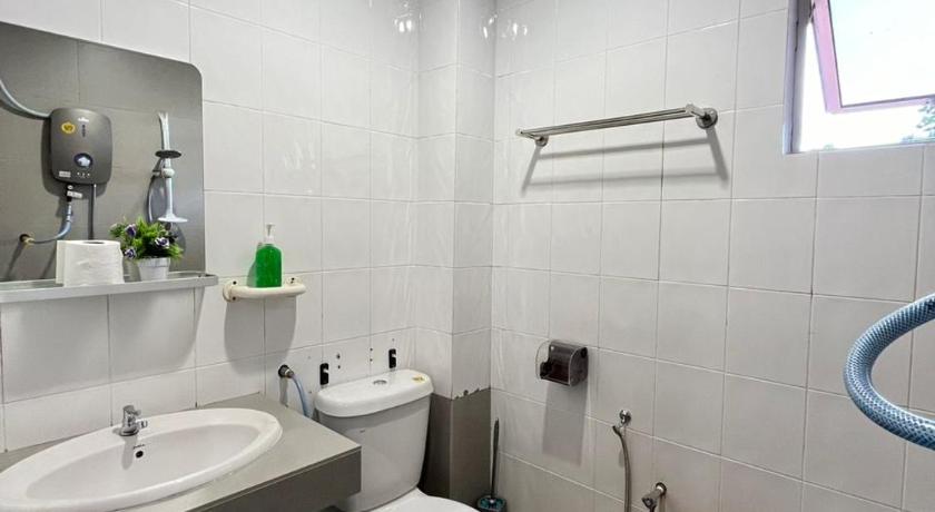 Image of Standard Twin 2