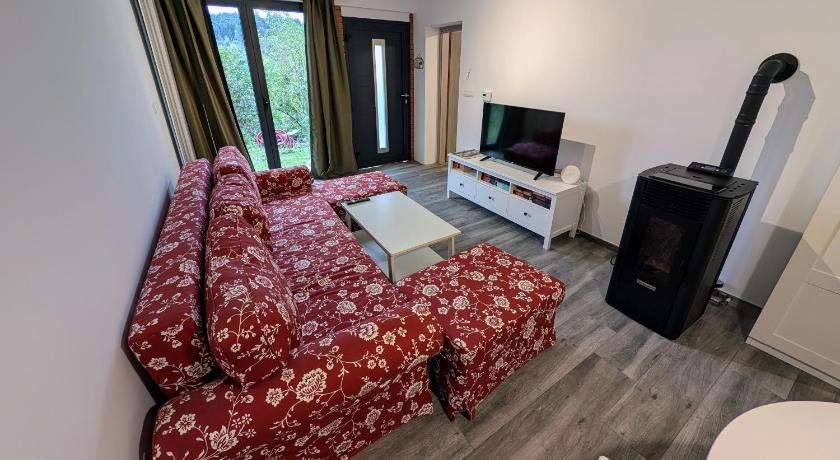 Fuzine Lake Apartments