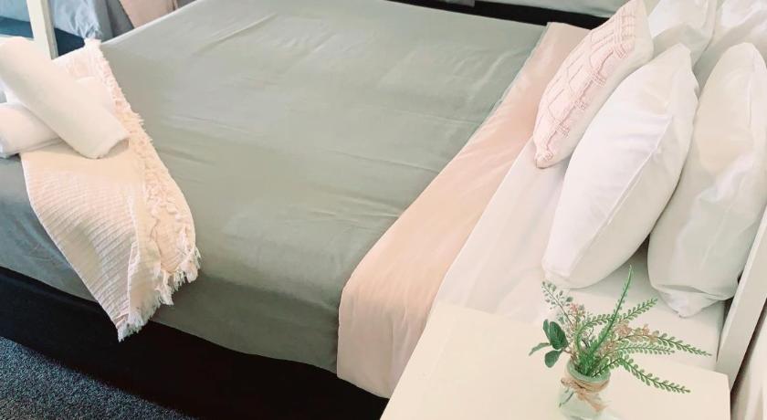 Image of Three-Bedroom Villa 8