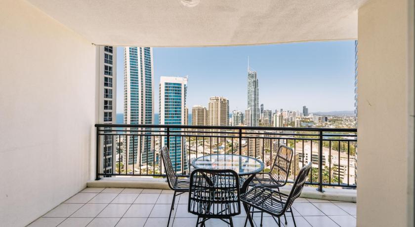 Resort Style Chevron Apartments by Gold Coast Travels - image 6