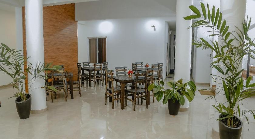 LUCKY Transit Hotel - image 14