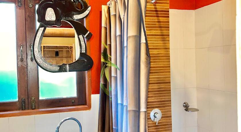 Image of Superior 13