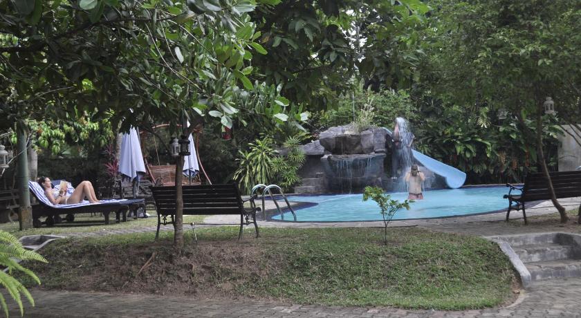 Villa 80 - image 26