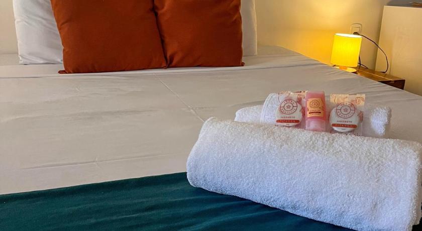 Image of Deluxe Double Room with Sea View 5