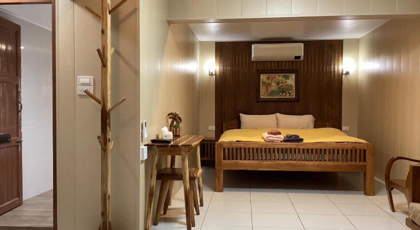 チェンライ Baan Khunsri Guesthouse 3つ星 ホテル スイート