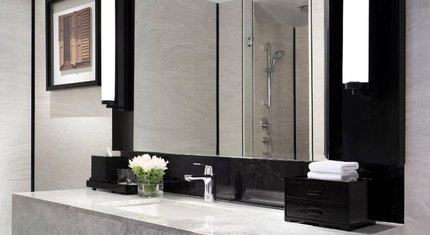 2 Bedroom Residential Suite, Bedroom 1: 1 King, Bedroom 2: 2 Twin的照片 9