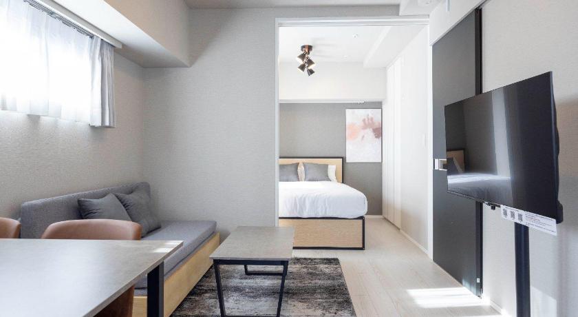 Tokyo Crestcourt Ryogoku 4-Star Guesthouse pool