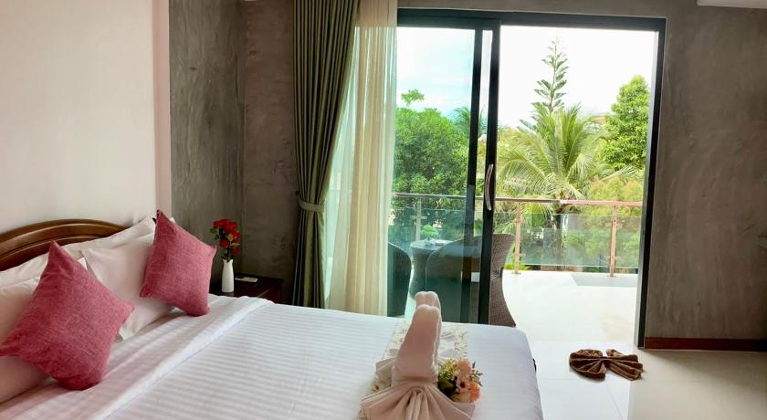 Lanta Just Come Bungalow - image 16