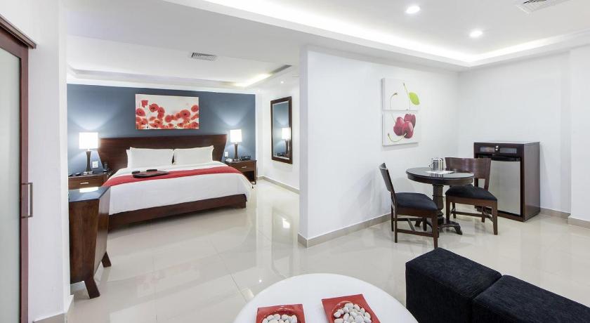Image of Queen Suite 3