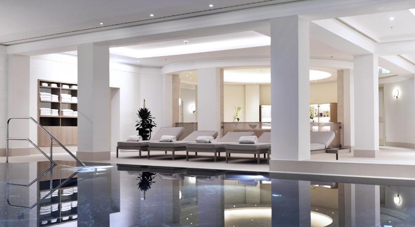 베를린 호텔 아들론 켐핀스키 (Hotel Adlon Kempinski) 5성급 호텔 레스토랑