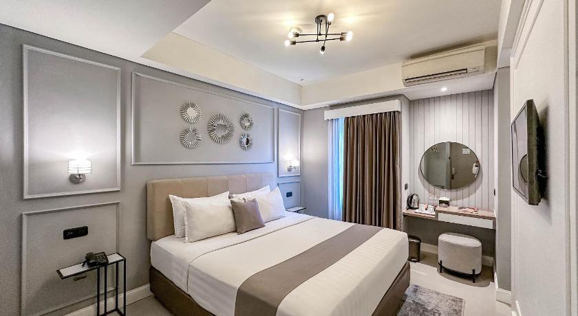 Image of Deluxe Room 1
