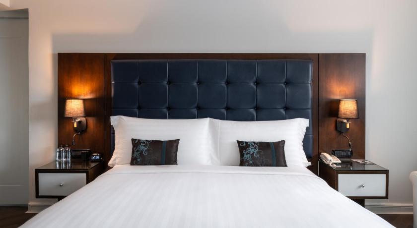 Image of Platinum Suite 6