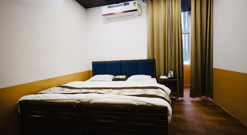 HOTEL SHIVIKA