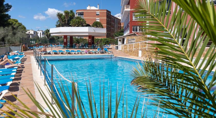 Hotel Seramar Luna-Luna Park - image 10