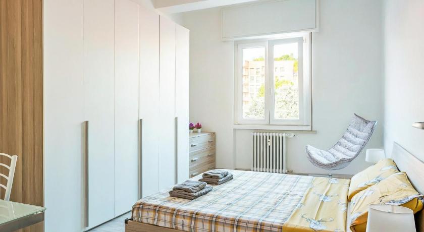 Large Suite Home Milan - Duomo