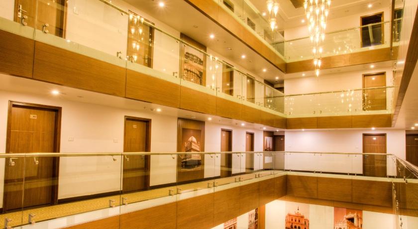 The Atrium Boutique Hotel - image 4