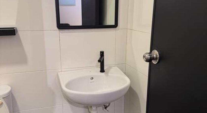 Shah Alam Rumakita #4 Vista Alam SOHO Highest Level 3-Star Guesthouse pool