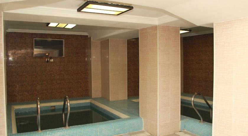Swimming pool, Taj Palace Hotel in Dushanbe