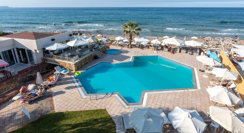 Image of Studio (3 Adults) with Sea View 3